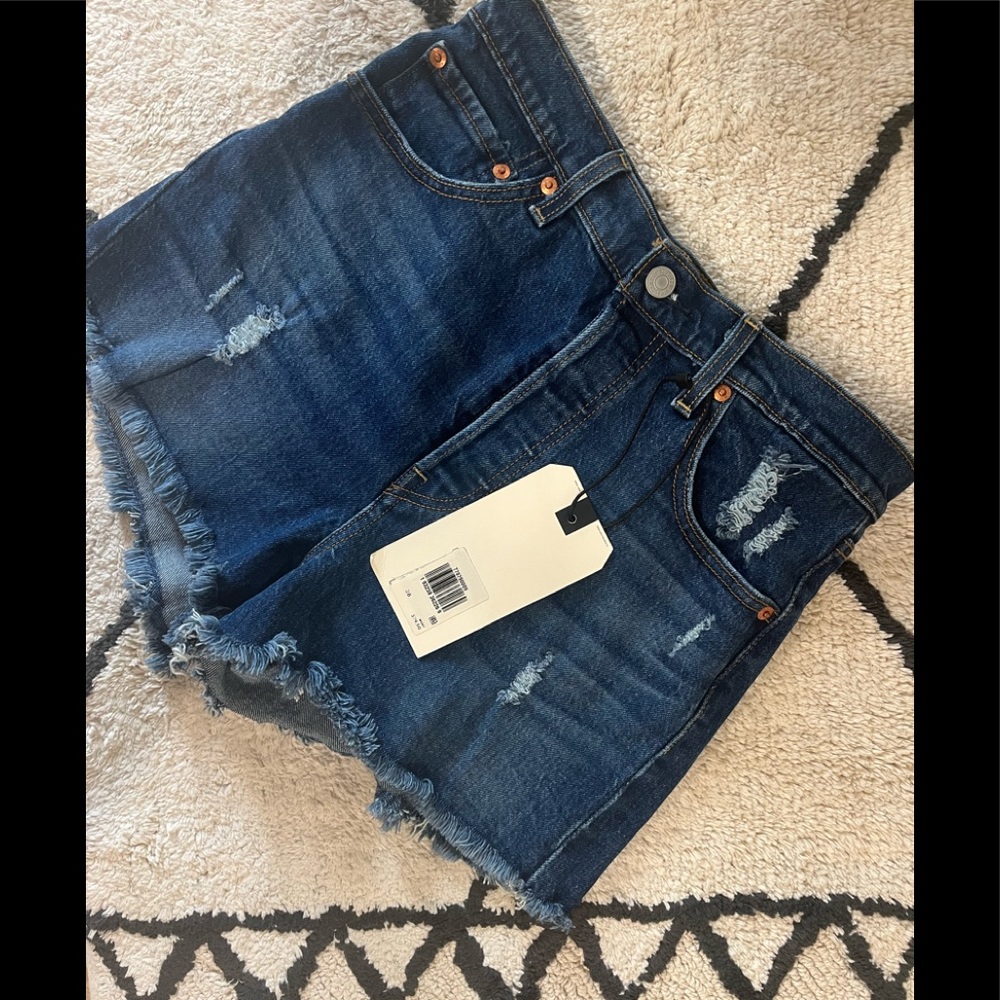 Levi’s Ribcage Short